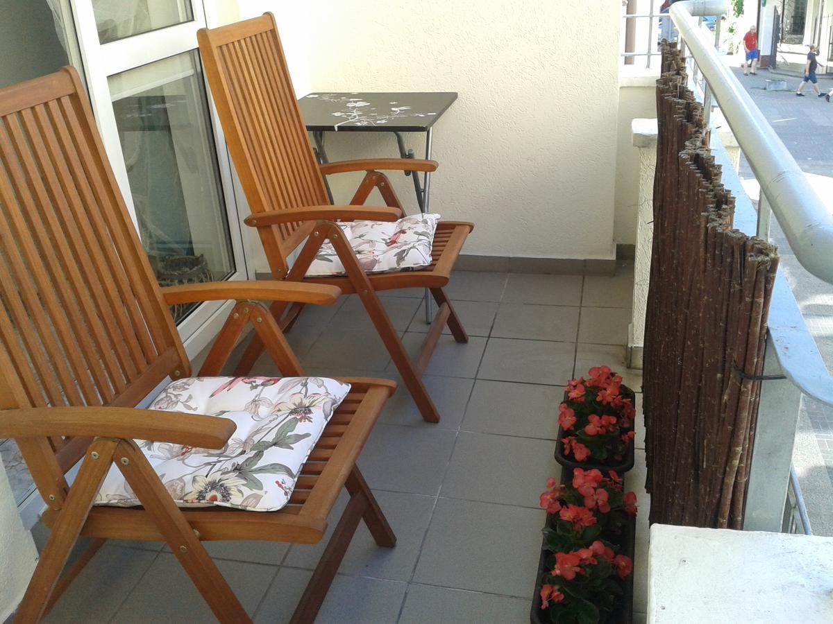 Apartament Portowy Z Garazem, Ul Towarowa Kolobrzeg Bagian luar foto